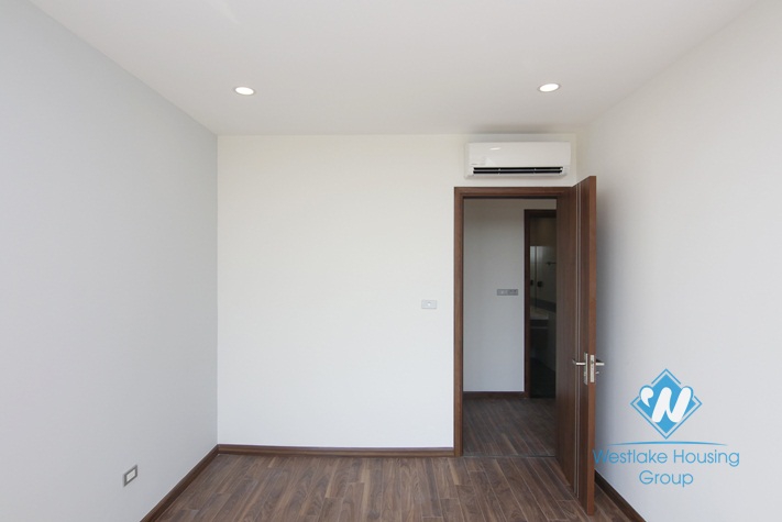 Brand new 4 bedroom apartment for rent in Hanoi Diplomatic Complex, Tay Ho